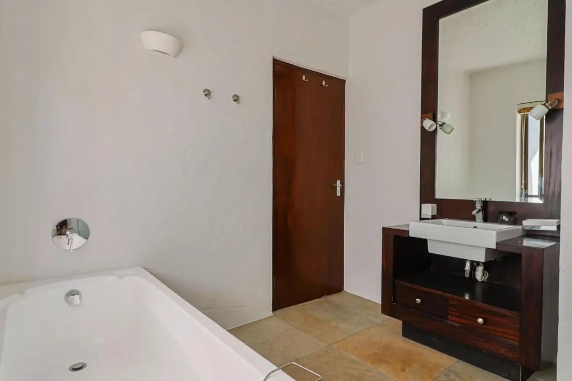 49659 348269 zK8PL2huZSTssqEAQrE3BB9IPOE4RbTJ4tboGOW6uzE 677eddd2410c3 38.jpg