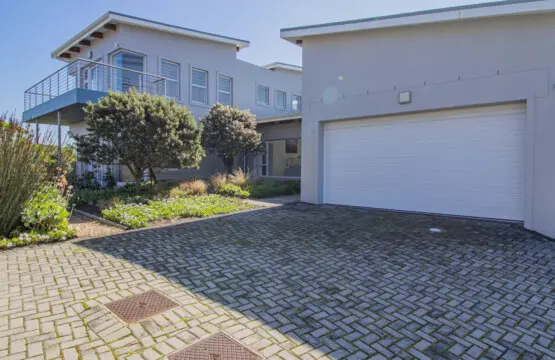 49659 348282 BNkINL7B74DNYtgtqftm97di gSEtScFhpbfaQGGcuA 68a480701136b 4.jpg