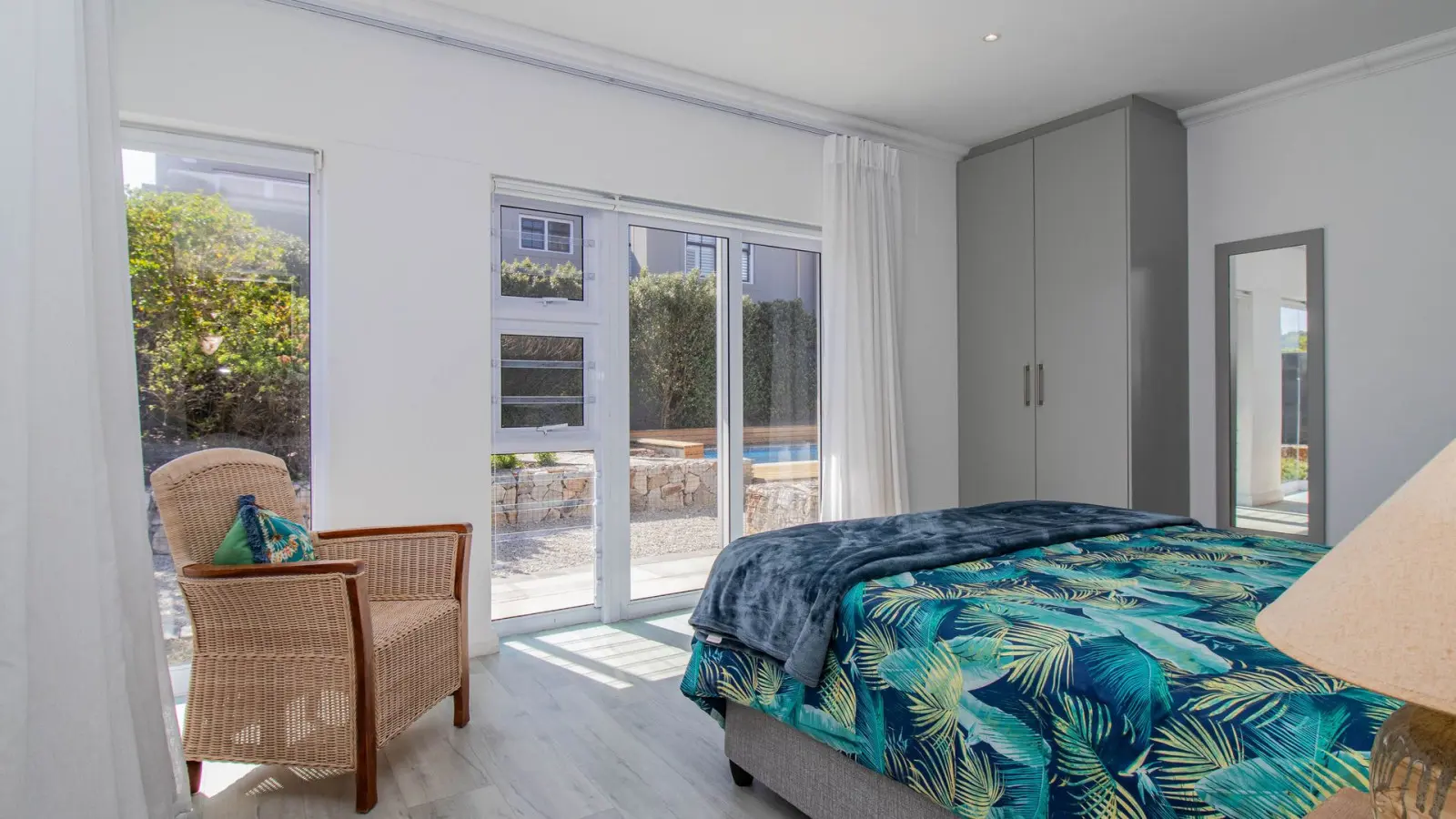 49659 348282 YM4ewokg0dOgDwW9SunlcNXAFOdXb9d4dKDWSzoa834 68a48126b359c 24.jpg