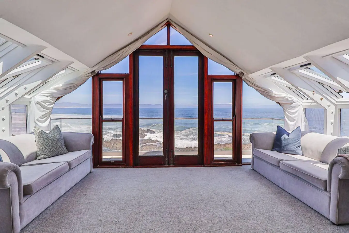 49659 348320 BxSOdnmMJJgxC3rQXYM3x2H6S27TlKeEenI W1O DW0 677ef21a9b45b 23.jpg