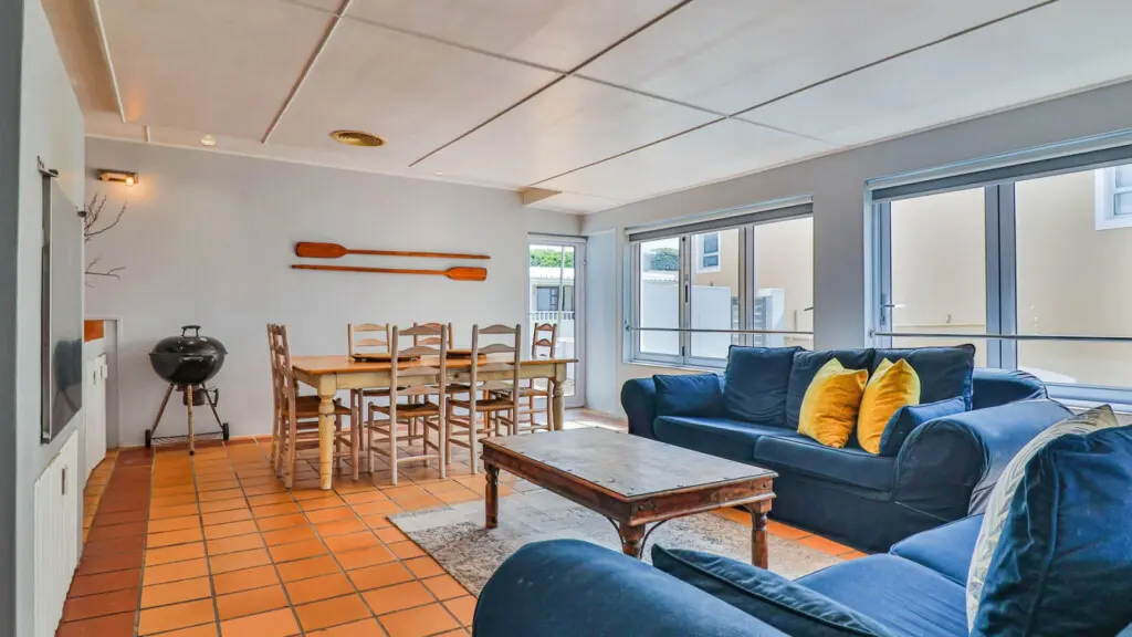 49659 438371 005S.9KgqbOVIHRduQKl1.t48wAFjj4MeSMGVoR.xJM 68dd99787ac9b 11.jpg