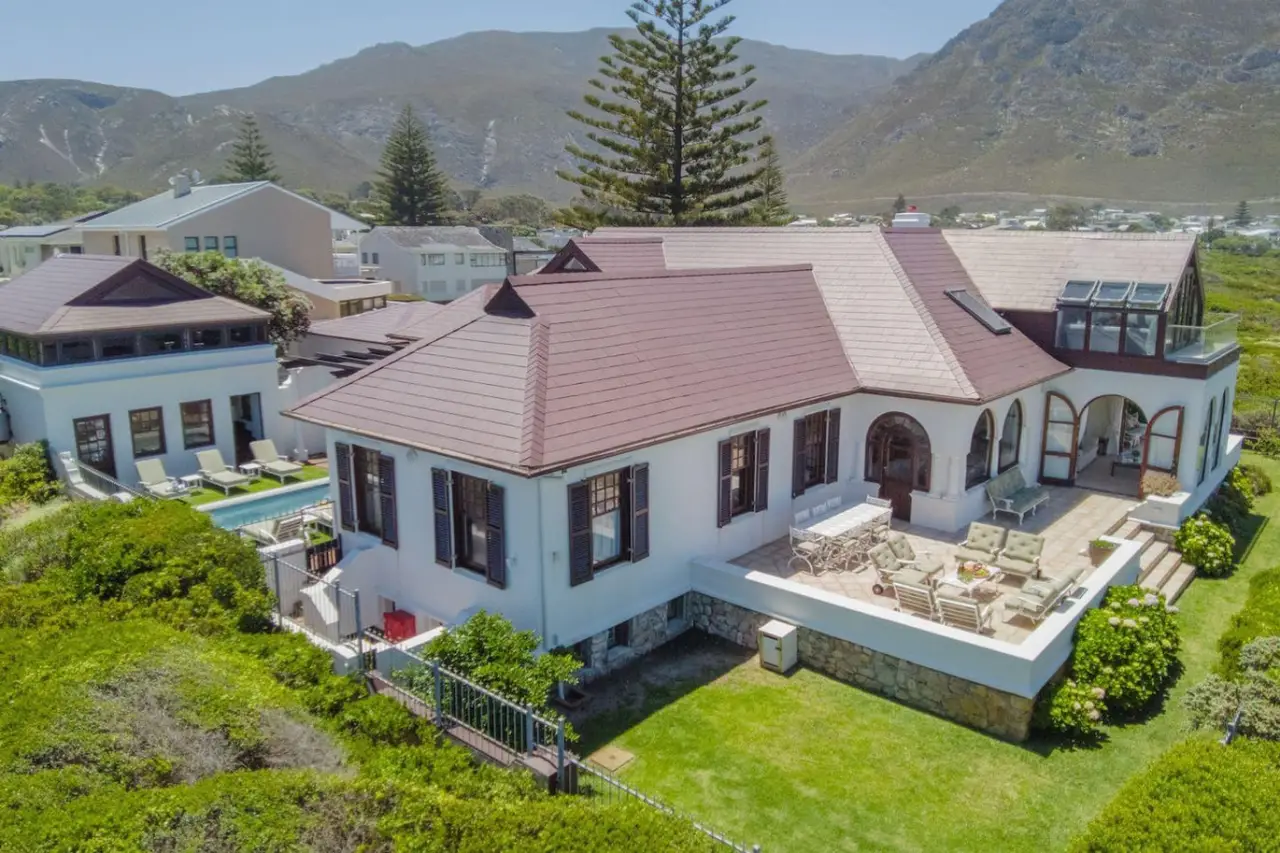 Kwaaiwater Heritage Lodge Hermanus